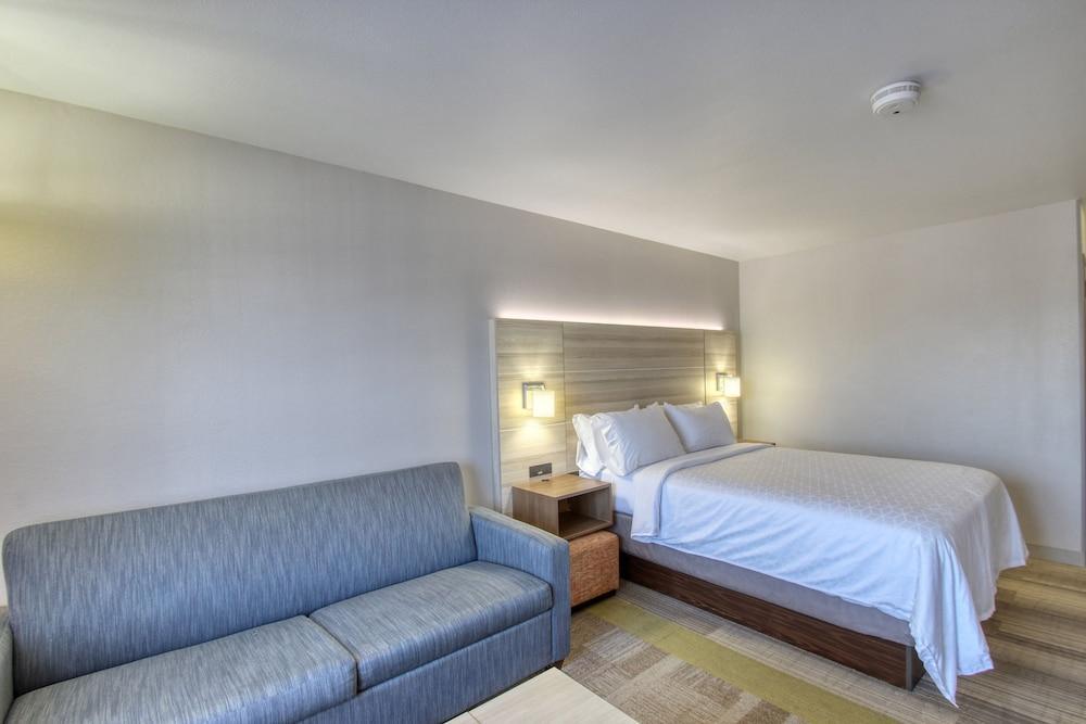 Holiday Inn Express Hotel & Suites Milwaukee Airport By Ihg Eksteriør bilde
