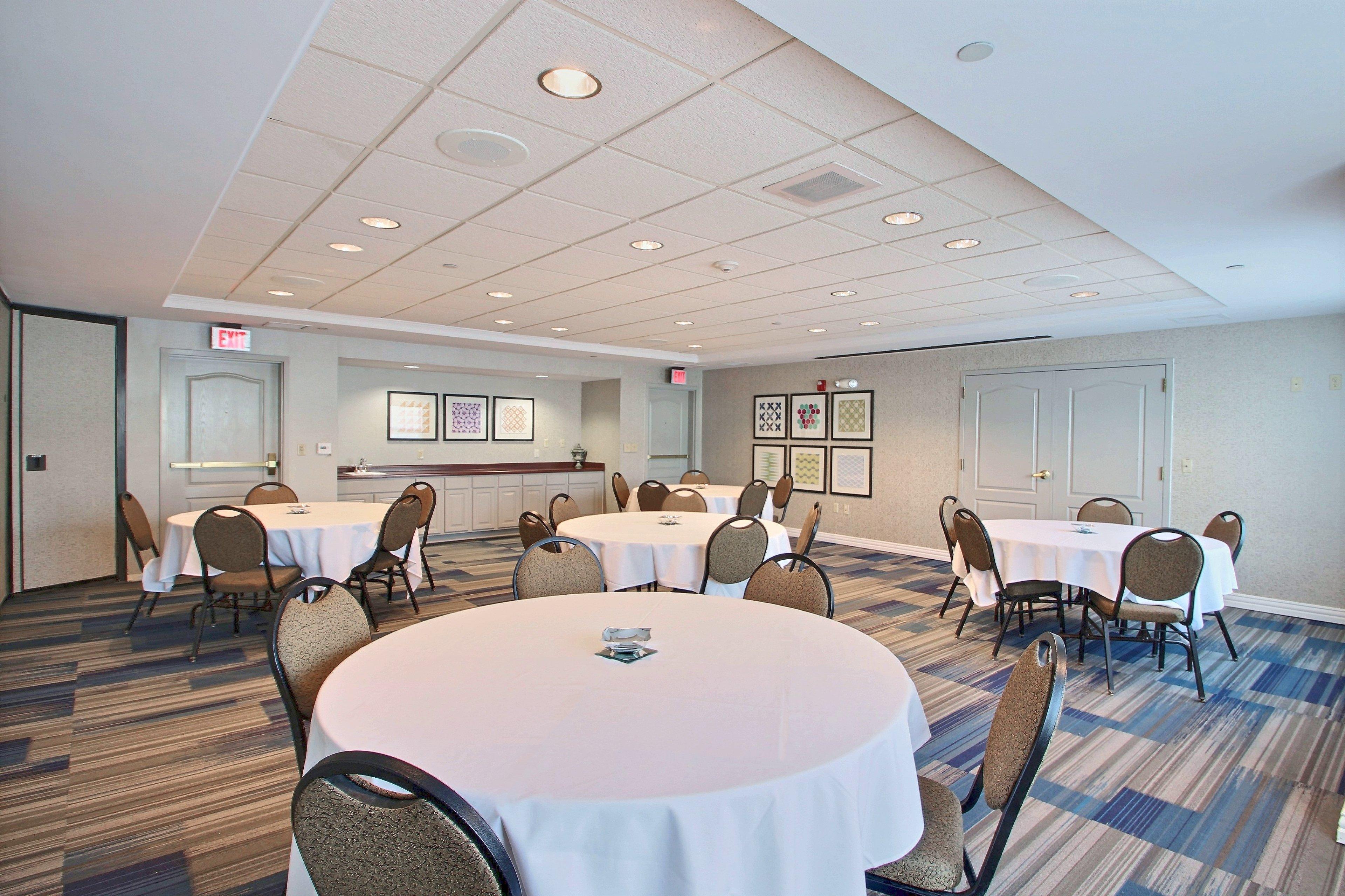 Holiday Inn Express Hotel & Suites Milwaukee Airport By Ihg Eksteriør bilde