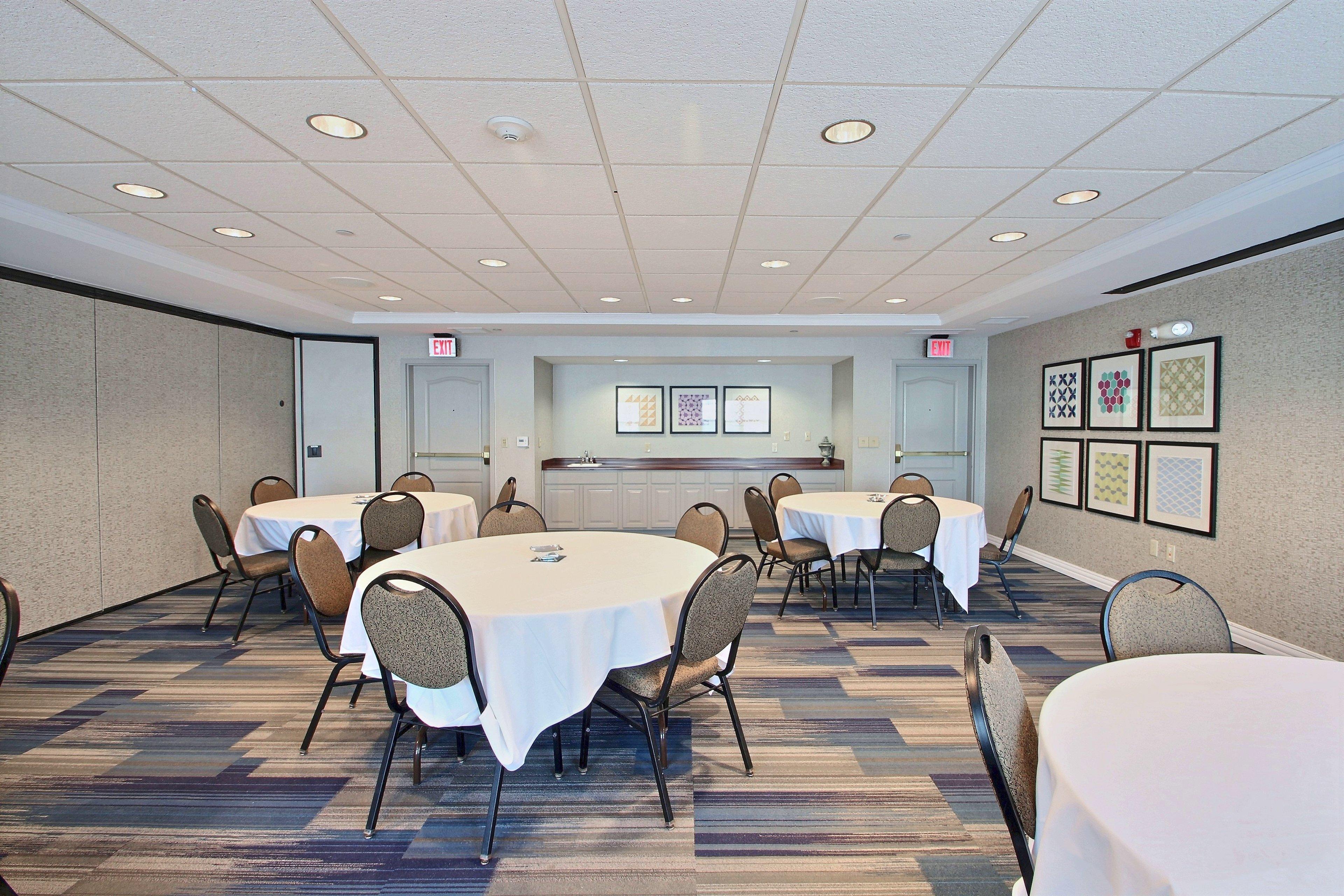 Holiday Inn Express Hotel & Suites Milwaukee Airport By Ihg Eksteriør bilde